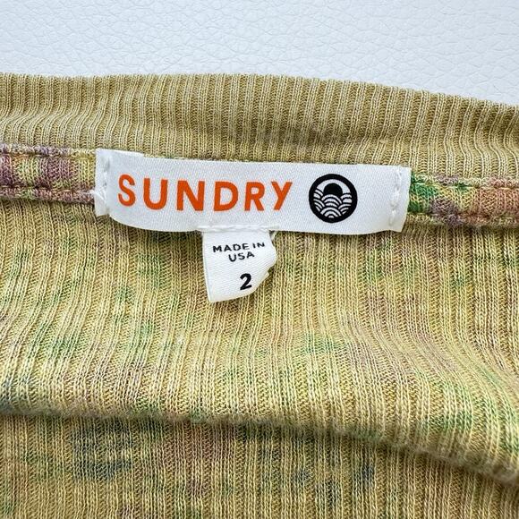 Sundry Ribbed Floral Henley Top Size 2‎ Medium Slim Fit Snap Button Fairy Grunge - Picture 3 of 6